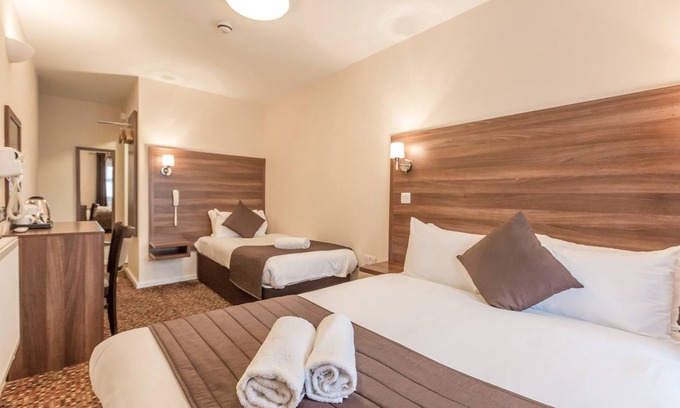 Custom House Hotel | Prince Regent Hotel Excel London