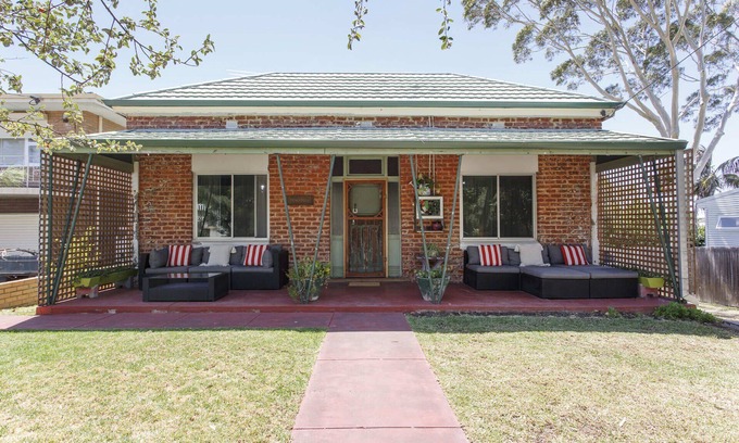 Beaconsfield Cottage | Prince Rock Cottage close to Fremantle