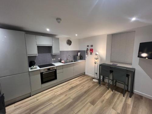 Thurso Apartment | Princes Street Executive Apartment 1