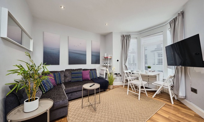 Portrush Apartment | Princess Green - Portrush by the Sea