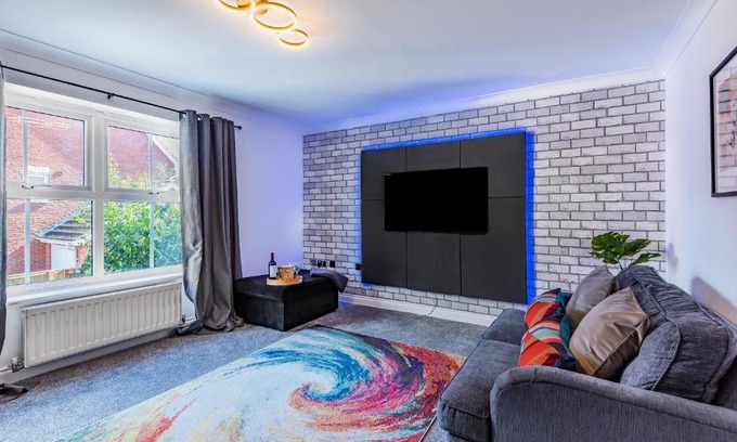 Acomb House | Princess Mews