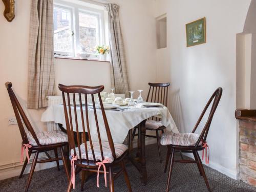 Framwellgate Moor House | Priory Cottage