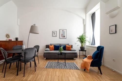 Weißgerber Apartment | Pristine 1BR Steps from City by HM