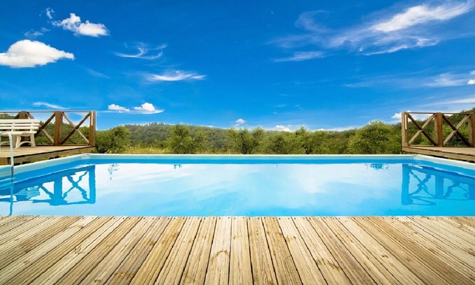 Civitella in Val di Chiana Villa | Private Villa with WIFI, hot tub, private pool, TV, panoramic view, parking, close to Arezzo