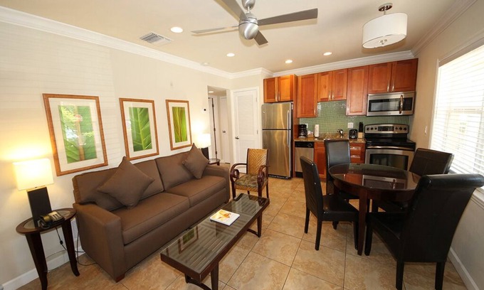 Bradenton Beach Hotel | Privacy & Space Lockoff Units 4/5 Beach Club at Anna Maria Island, by RVA