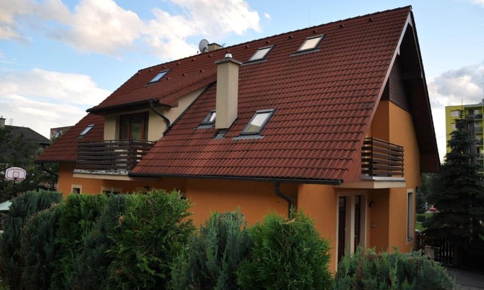Kezmarok House | Privat Podlesom