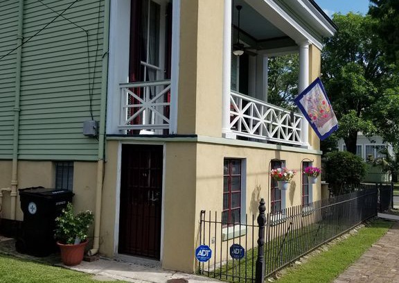 Esplanade Ridge House | Private 1 BR,10/15 minutes to city park, fairgrounds, bourbon street.