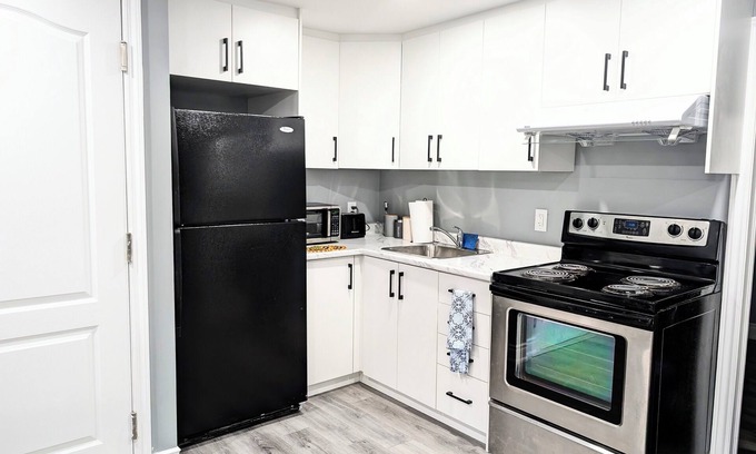 London Apartment | Private Basement Apartment