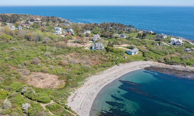 Cape Elizabeth House | Private Beach, Panoramic Ocean Views. Monthly Rentals.