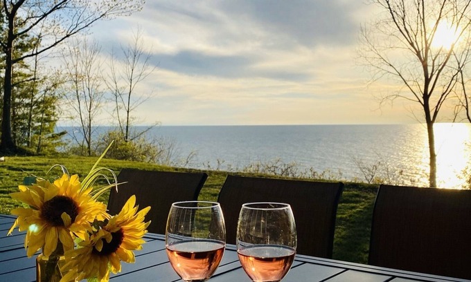 Riverside House | 🌅Private Beach! Stunning Views! Firepit! Lake Michigan Paradise! ⛵️