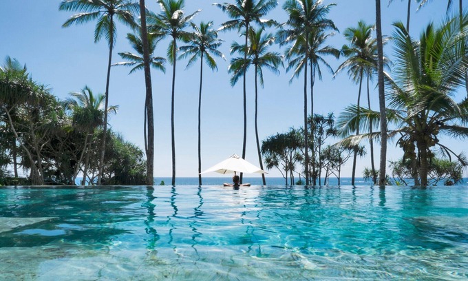Pelena Villa | Private Beachfront Family Villa 2BR, fully staffed, Infinity pool