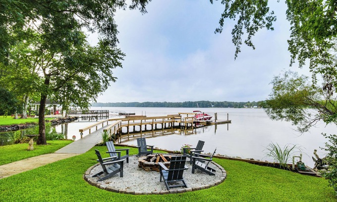 Newberry Shores House | Private Boat Dock: Waterfront Lake Murray Haven