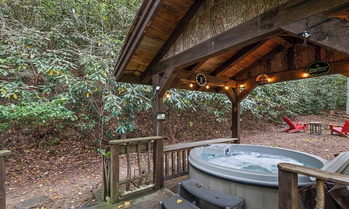 Waynesville Cabin | Private Cabin, Hot Tub, Great Location, Paved Roads. Blue Ridge Mtns, Downtown.