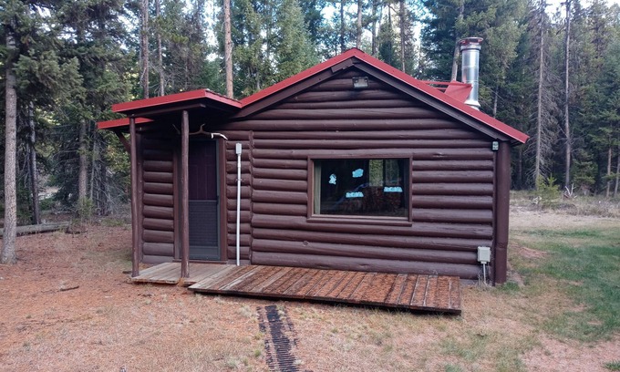 Lolo Cabin | Private Cabin on Lolo Creek