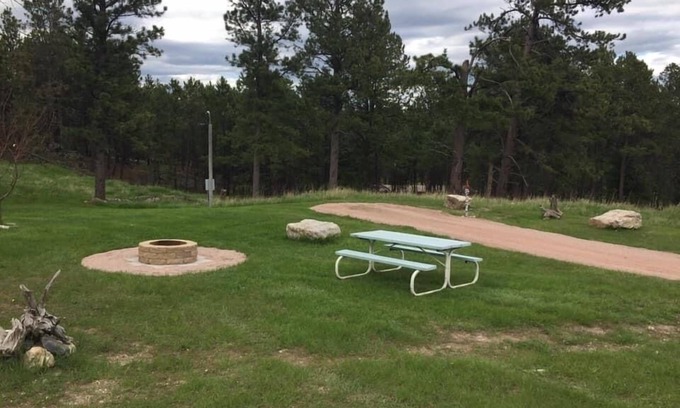 Custer RV Rental | Private Camper Site near Popular Attractions