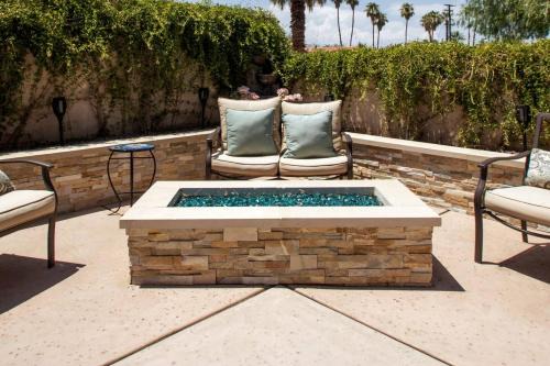 Palm Desert House | Private Casita in the Heart of Palm Desert