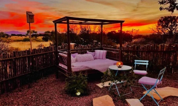 Eldorado at Santa Fe House | Private Casita w amazing views & fenced in garden