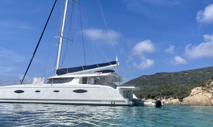Porto-Vecchio Boat Rental | Private cruises on the catamaran Shamane