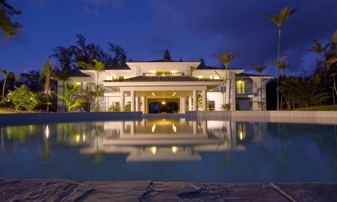 Kapaau House | Private Elegant Eco-Lodge with 10 private suites all to yourself