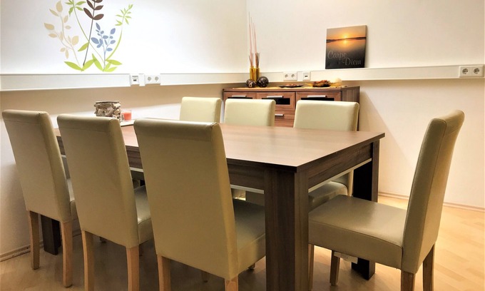 Rottenbach Apartment | Private family-friendly apartment - 8 people, with WIFI, small garden