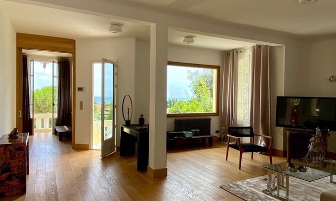 Saint-Jean-Cap-Ferrat House | Private Villa in the Heart of St Jean Cap Ferrat