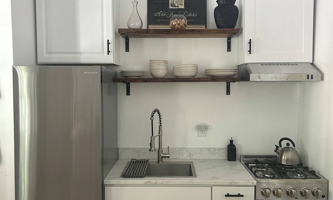 Saint Thomas Development House | Private garden district apartment
