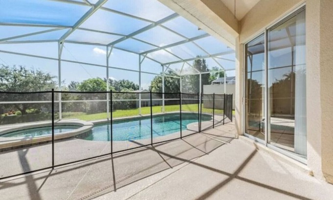 Hillcrest Estates House | Private gated pool home oasis near to Disney