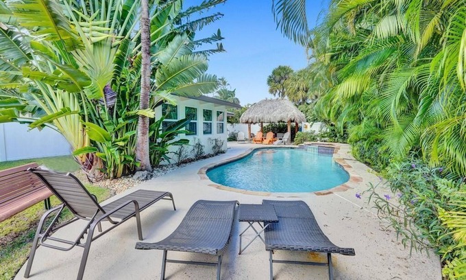 Lauderdale-by-the-Sea Villa | Private heated Pool, 6 minute walk to the beach and shopping