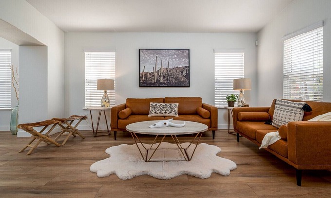 Lake Elsinore House | Private Hilltop Beauty in a Rural Setting