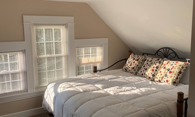 Norwood House | Private King #4 Perfect 4 Prof * Special Rates *