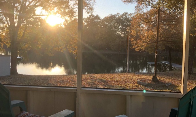 Saluda House | Private Lake House with Dock & Boat Ramp