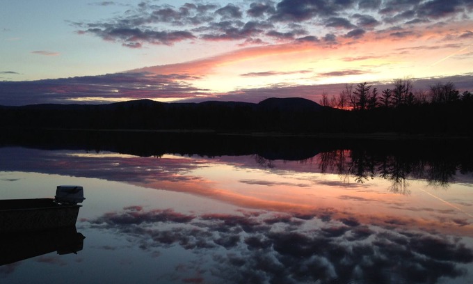 Mayfield Cottage | Private Lakefront Rental Centrally Located On Great Sacandage Lake
