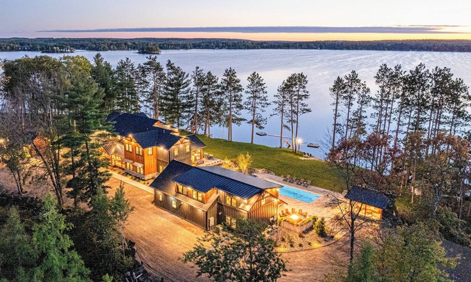 Spooner Cabin | Private Lakeside Oasis | 21-Bedrooms | Sleeps 85+