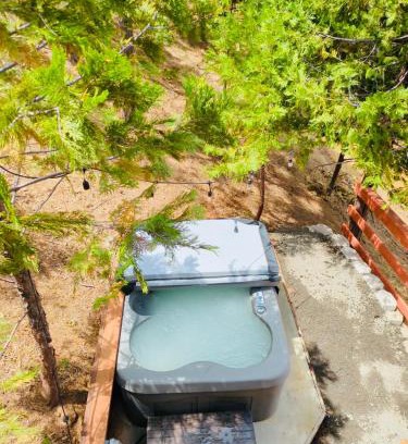 Groveland House | Private Lakeview Yosemite Full House El Capitan with Panoramic Sauna, HotTub, WiFi