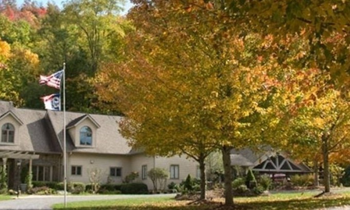 Andrews House | Private Mountain Estate