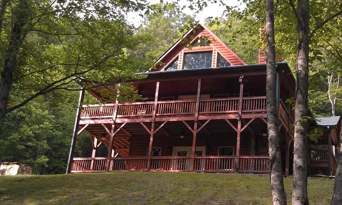 Andrews Cabin | Private Mountain Hideaway