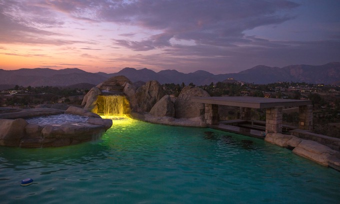 Lakeside Cottage | Private Mountaintop Pool Retreat