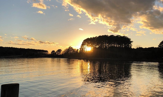 Reedville House | Private Northern Neck Retreat on Chesapeake Bay and Taskmaker Creek.