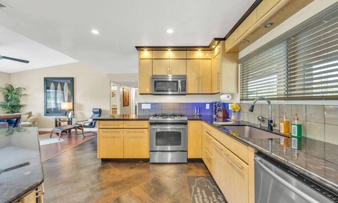 Granite Bay House | Private Oasis - 10 Min to Folsom Lake