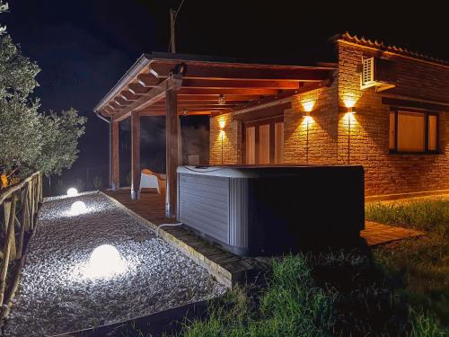 Monte San Pietrangeli House | Private Pool and Jacuzzi with Fantastic View