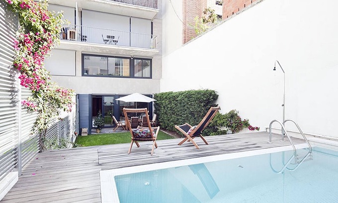 Sant Gervasi Apartment | Private pool and garden 3-bedroom duplex sleeps 10 in central location