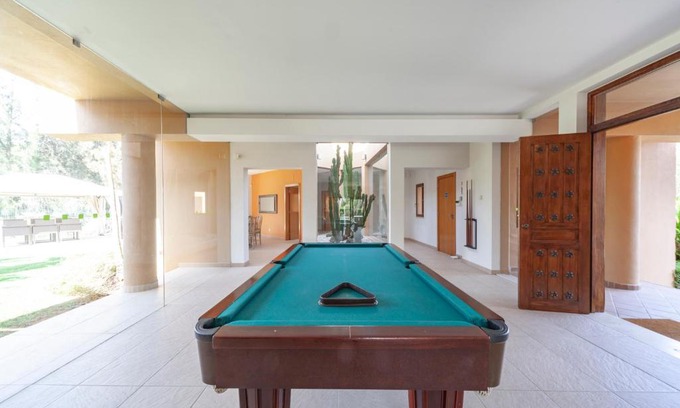 Penina Villa | Private pool and Jacuzzi by GalanteVasques