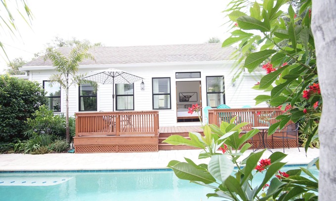 Urban Core House | Private Pool Getaway