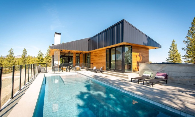 Chelan House | Private pool + hot tub | Seclusion & serenity | In the hills above Lake Chelan