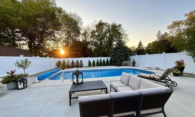 Fennville House | Private pool oasis - hot tub - great location