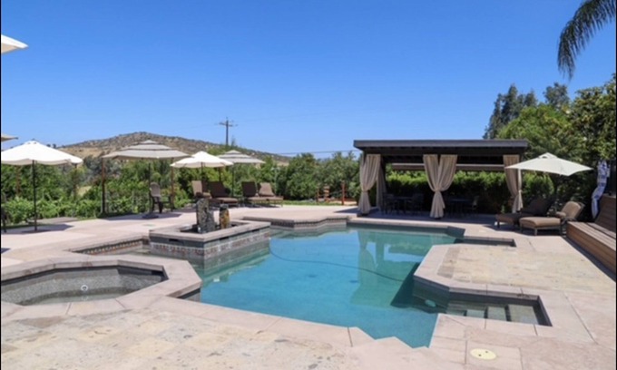 Escondido House | Private Ranch Estate - Fun & Relaxing at its best !
