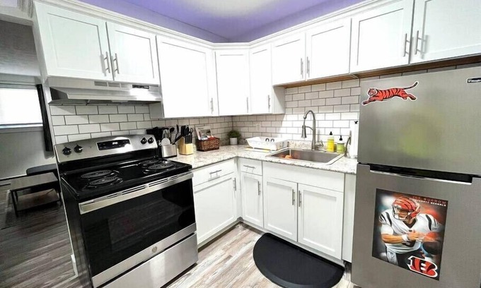 Canton Apartment | ~ Private Renovated Bengals Apartment ~ 5 Star ~