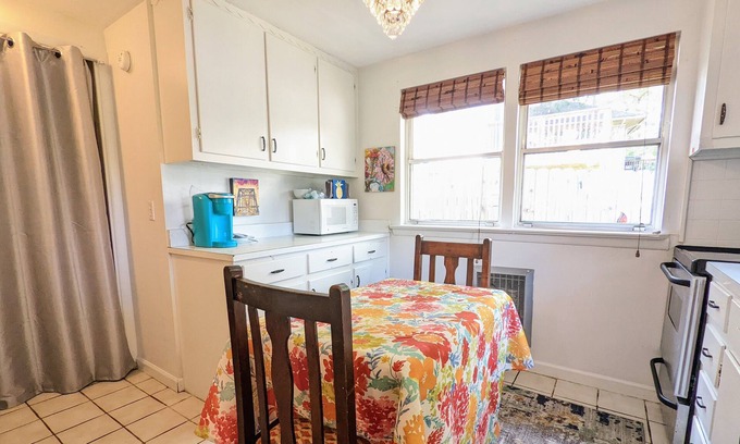 North Chattanooga Apartment | Private Retreat Studio Northshore near ERLANGER and MEMORIAL