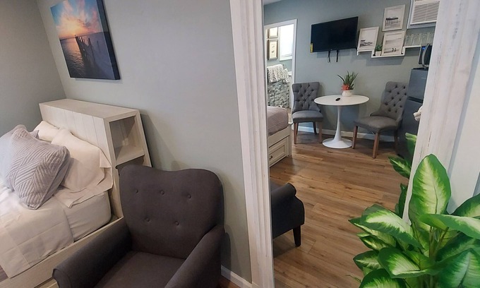 Asbury Park Condo | Private room 5 blocks from the beach