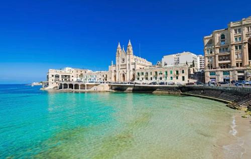 Tower Road House | Private Room in sharing apartment CENTRAL MALTA